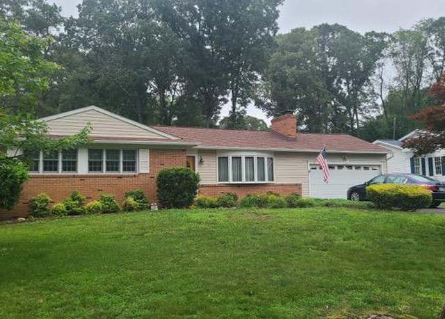 Property at 16 Gray Dr, Pasadena, MD 21122, 3 beds, 2 baths