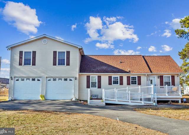 Property at 16157 Cobb Island Rd, Newburg, MD 20664, 4 beds, 2 baths