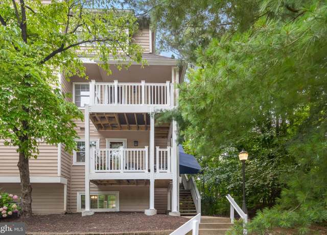 Property at 10701 Hampton Mill Ter #100, Rockville, MD 20852, 1 bed, 1.5 baths