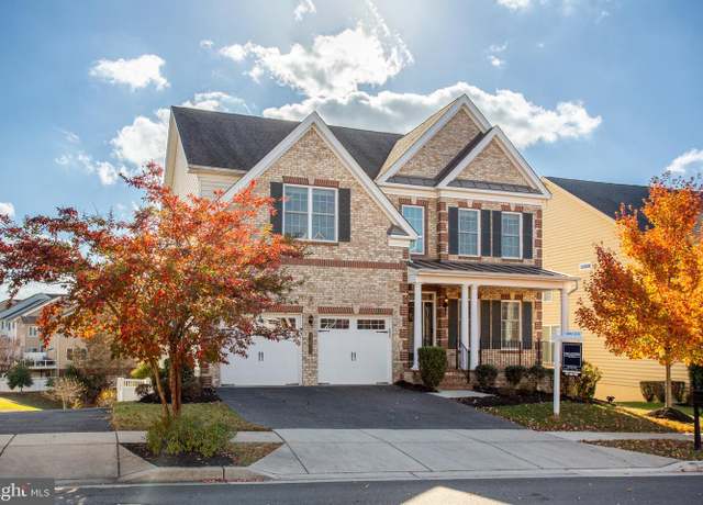 Property at 11011 Flying Change Ct, Upper Marlboro, MD 20772, 4 beds, 4.5 baths