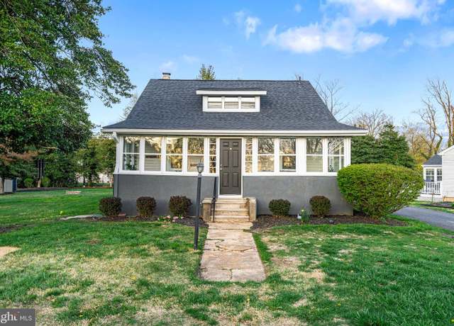 Property at 226 Sunnybrook Rd, Barrington, NJ 08007, 4 beds, 1 bath