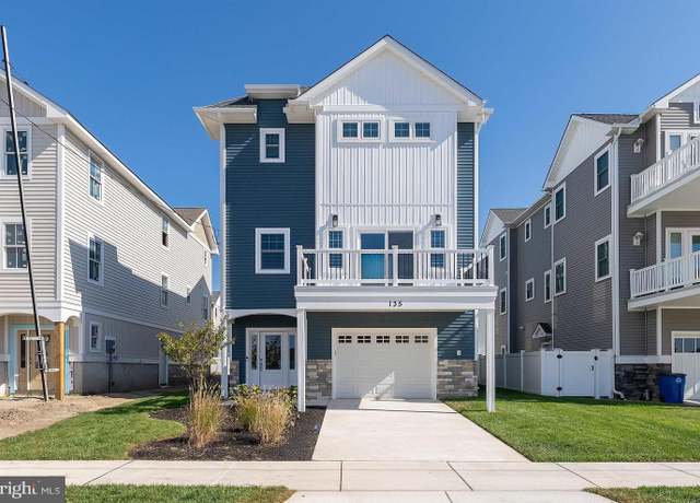 Property at 135 Walnut Ave, North Wildwood, NJ 08260, 5 beds, 3.5 baths