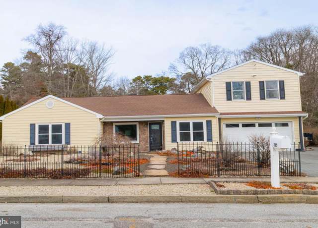 Property at 365 Heritage Way, Tuckerton, NJ 08087, 4 beds, 2.5 baths