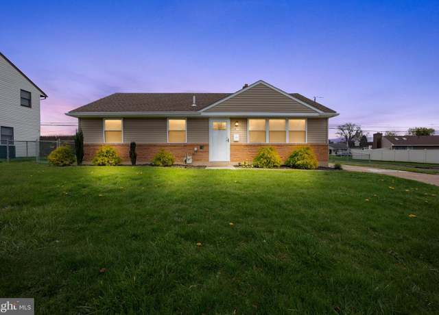 Property at 2911 Kingston Way, Bensalem, PA 19020, 3 beds, 1 bath