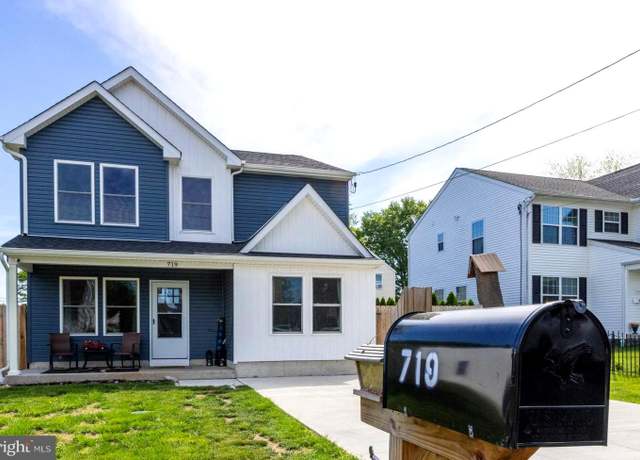 Property at 719 Wyoming Ave, Croydon, PA 19021, 4 beds, 2.5 baths