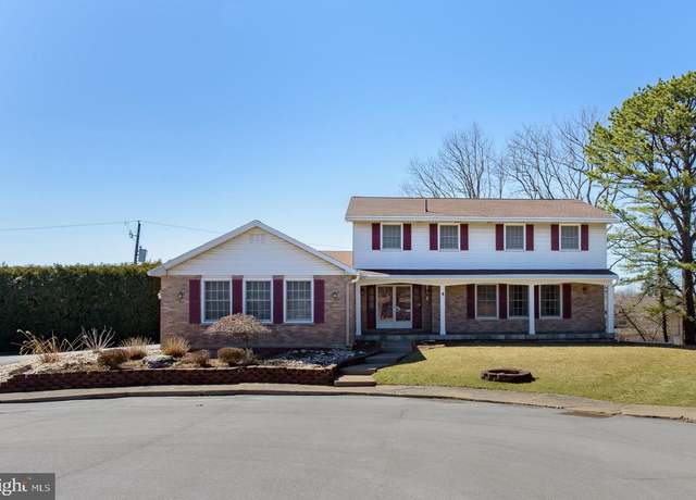 Property at 4 Hunter Rd, Hazleton, PA 18201, 5 beds, 2 baths
