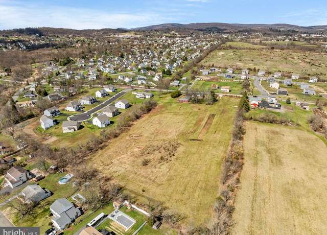 Property at 332 Gilbertsville Rd, Gilbertsville, PA 19525