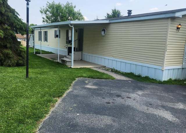 Property at 708 Laura Ln, York, PA 17402, 3 beds, 2 baths