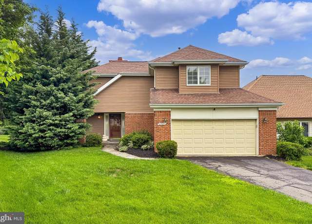 Property at 4501 Highland Green Ct, Alexandria, VA 22312, 4 beds, 3.5 baths