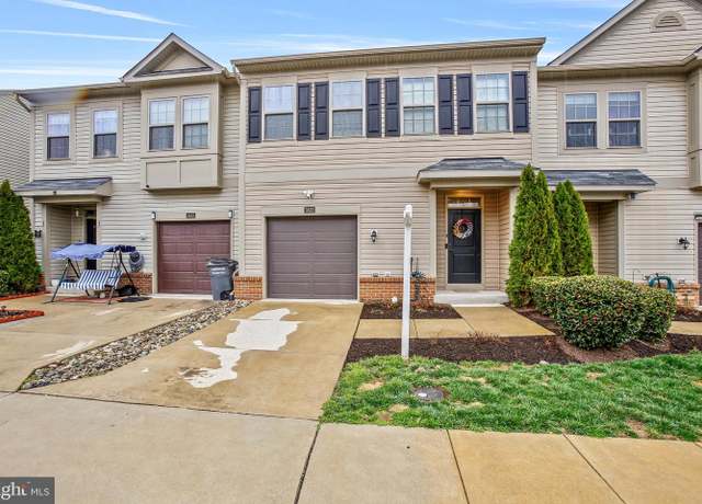 Property at 3620 Chippendale Cir, Woodbridge, VA 22193, 3 beds, 2.5 baths