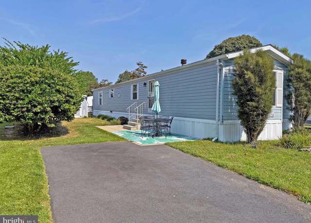 Property at 20054 Delaware Ave, Rehoboth Beach, DE 19971, 2 beds, 2 baths