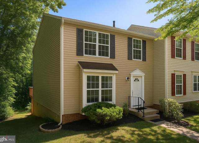 Property at 23 Grotto Ct, Germantown, MD 20874, 3 beds, 3.5 baths