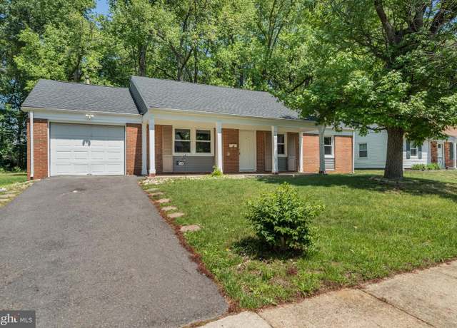 Property at 20 Executive Ln, Willingboro, NJ 08046, 3 beds, 2 baths