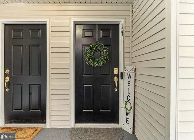 Property at 17 Highbridge Ln, West Deptford, NJ 08086, 3 beds, 2 baths