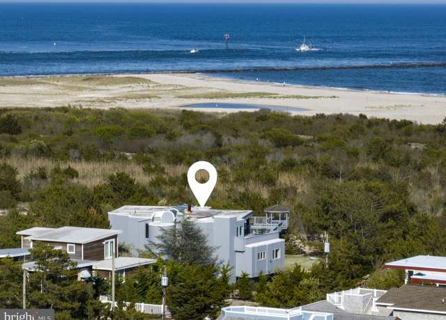 Property at 22 E 7th St, Barnegat Light, NJ 08006, 4 beds, 4.5 baths