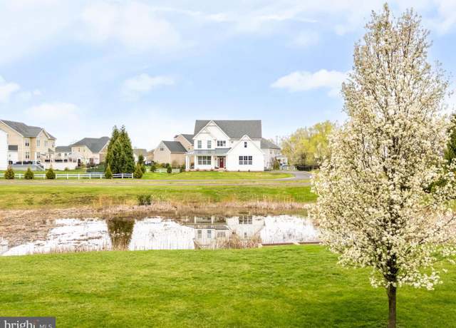Property at 206 Valley Creek Ln, Spring City, PA 19475, 4 beds, 3.5 baths