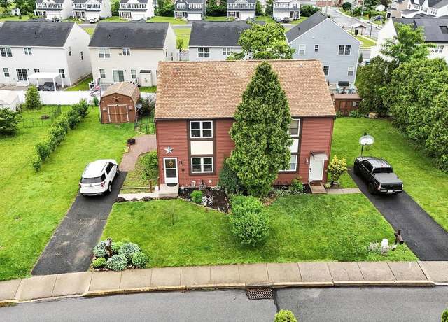 Property at 215 Willow St, Macungie, PA 18062, 3 beds, 1 bath