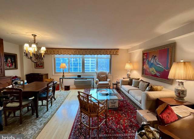 Property at 1919 Chestnut St #2524, Philadelphia, PA 19103, 2 beds, 1 bath