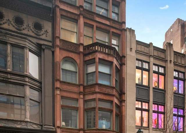 Property at 1606 Chestnut St #4, Philadelphia, PA 19103, 3 beds, 2.5 baths