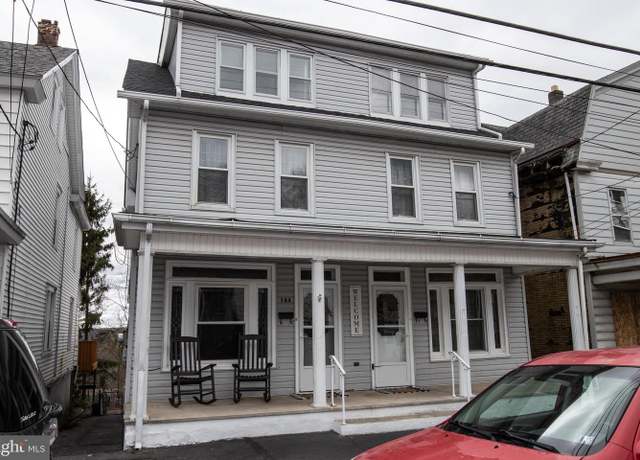 Property at 102 Schuylkill Ave, Shenandoah, PA 17976, 4 beds, 2 baths