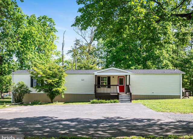Property at 455 Marple Rd, Winchester, VA 22603, 3 beds, 2 baths