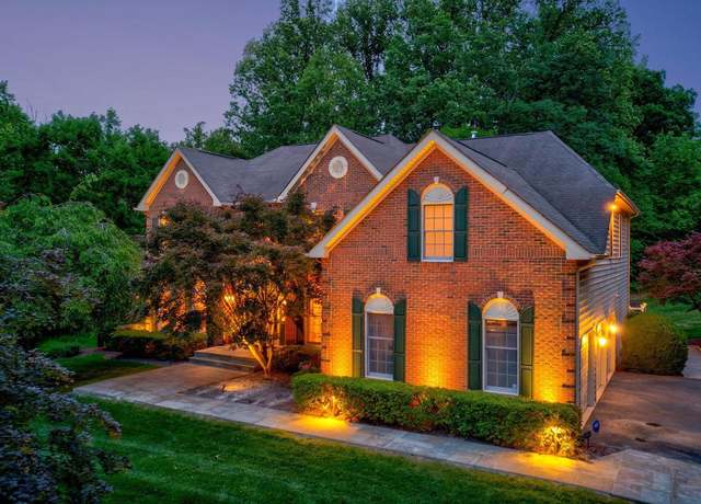 Property at 1011 Preserve Ct, Great Falls, VA 22066, 5 beds, 5.5 baths