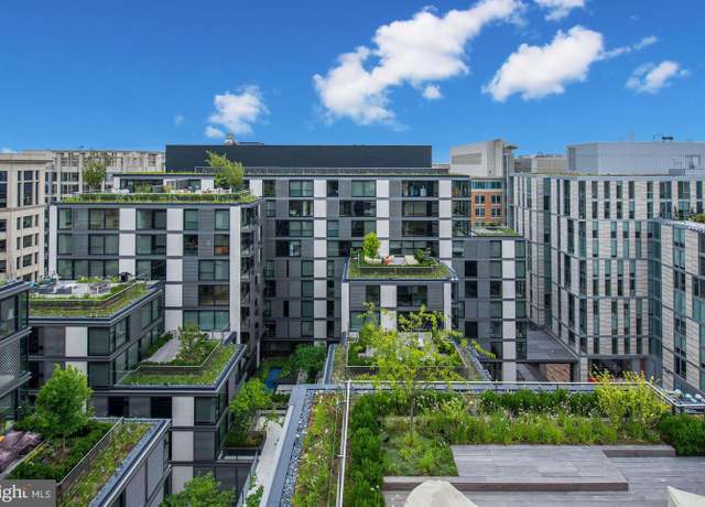 Property at 925 H St NW Unit 901/902, Washington, DC 20001, 4 beds, 3 baths