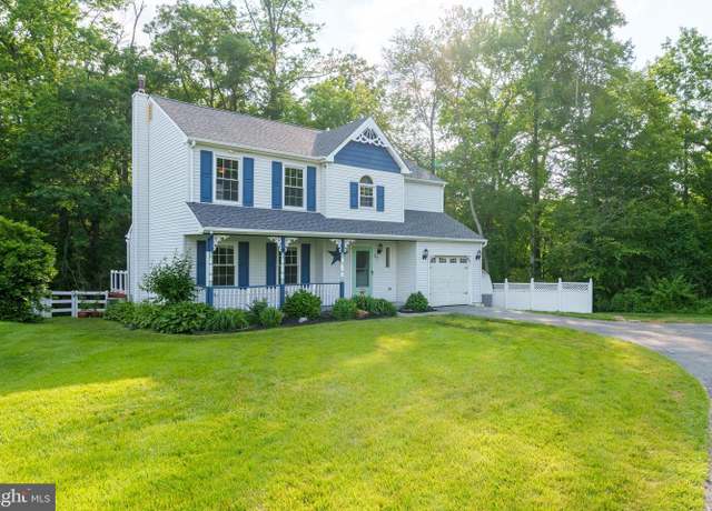 Property at 37 W Kapok, Newark, DE 19702, 3 beds, 2.5 baths