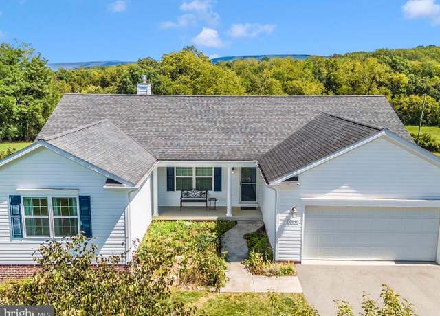 Property at 19850 Toms Rd, Boonsboro, MD 21713, 4 beds, 3 baths