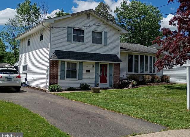 Property at 730 Cheryl Dr, Warminster, PA 18974, 4 beds, 2.5 baths