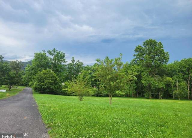 Property at 191 Gray Fox Rd, Mill Hall, PA 17751