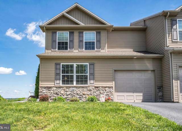 Property at 8410 Hamilton St, Hummelstown, PA 17036, 3 beds, 2.5 baths