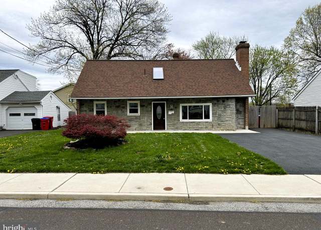 Property at 644 Central Ave, Souderton, PA 18964, 4 beds, 2 baths