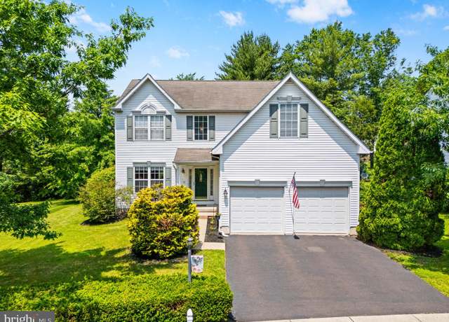 Property at 2027 Serendipity Way, Schwenksville, PA 19473, 3 beds, 2.5 baths