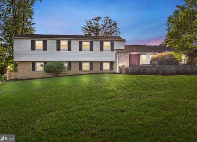 Property at 1452 W Lamplighter Ln, North Wales, PA 19454, 4 beds, 2.5 baths