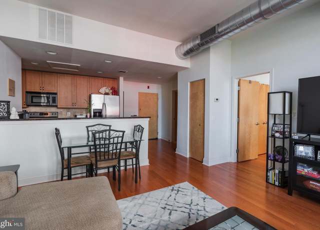 Property at 1100 S Broad St Unit 200A, Philadelphia, PA 19146, 1 bed, 1 bath