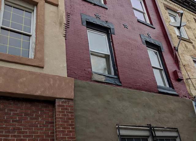 Property at 2952 Kensington Ave, Philadelphia, PA 19134, 3 beds
