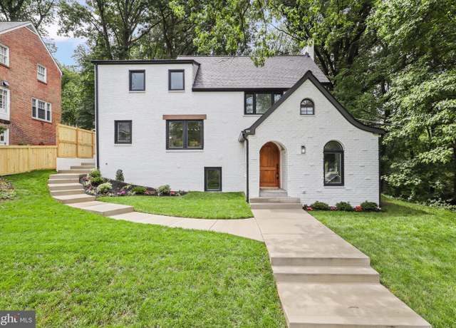 Property at 2520 N Vernon St N, Arlington, VA 22207, 5 beds, 5 baths