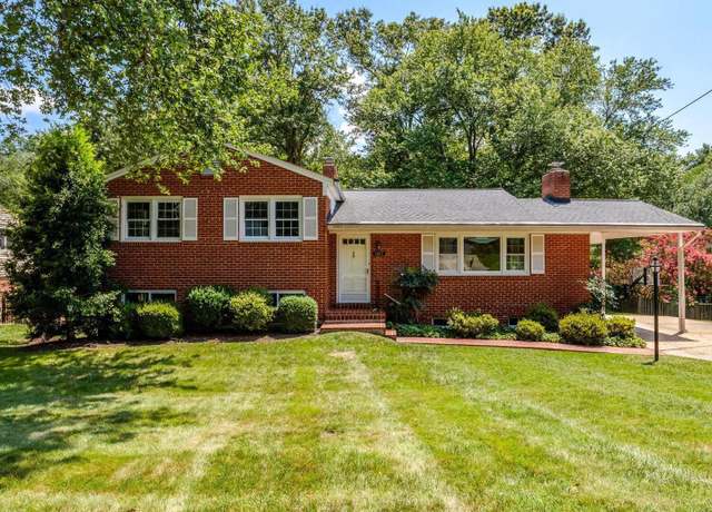 Property at 1807 Courtland Rd, Alexandria, VA 22306, 4 beds, 3 baths