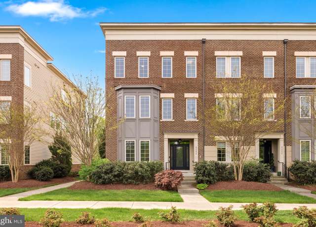 Property at 42294 Peregrine Ter, Brambleton, VA 20148, 4 beds, 3.5 baths