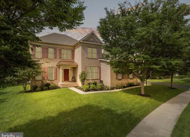 Property at 42177 Bunker Woods Pl, Brambleton, VA 20148, 6 beds, 4.5 baths