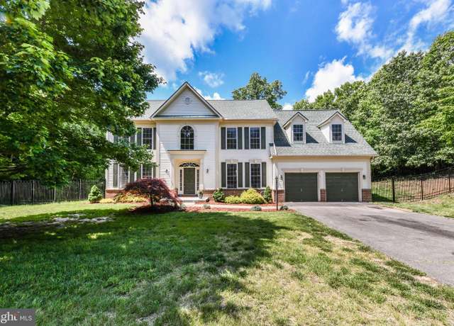 Property at 53 Brooke Crest Ln, Stafford, VA 22554, 5 beds, 4.5 baths