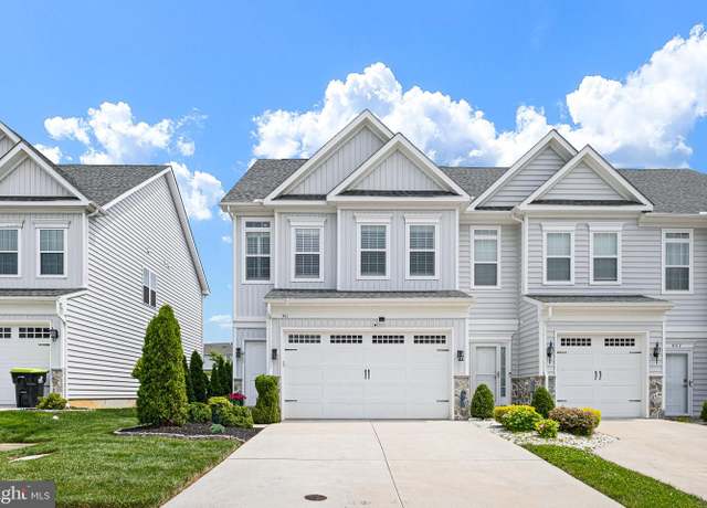 Property at 411 Sitka Spruce Ln, Townsend, DE 19734, 3 beds, 2.5 baths