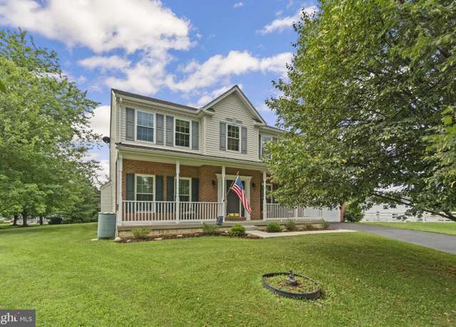 Property at 374 Hawthorne Ct, Westminster, MD 21158, 4 beds, 3.5 baths