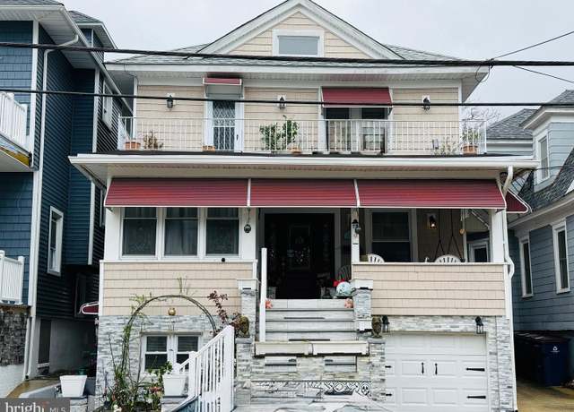 Property at 20 S Weymouth Ave, Ventnor City, NJ 08406, 5 beds, 3.5 baths