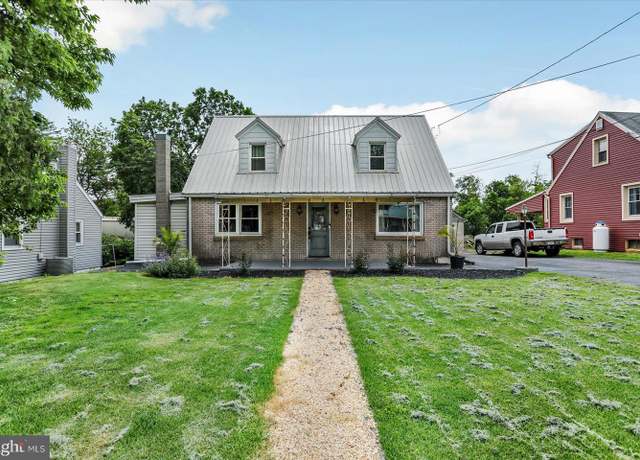 Property at 2309 New York Ave, Camp Hill, PA 17011, 3 beds, 1 bath
