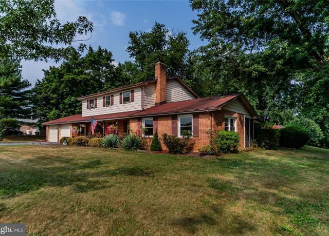 Property at 335 Wolfs Bridge Rd, Carlisle, PA 17013, 4 beds, 2 baths
