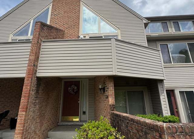 Property at 4507 N Progress Ave, Harrisburg, PA 17110, 2 beds, 2 baths