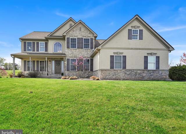 Property at 201 Mustang Trl, Reinholds, PA 17569, 4 beds, 3.5 baths