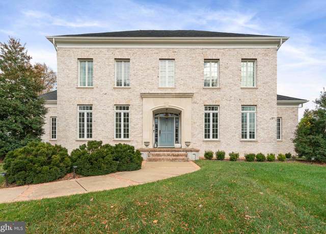 Property at 1103 Downman Pl, Fredericksburg, VA 22401, 5 beds, 5.5 baths